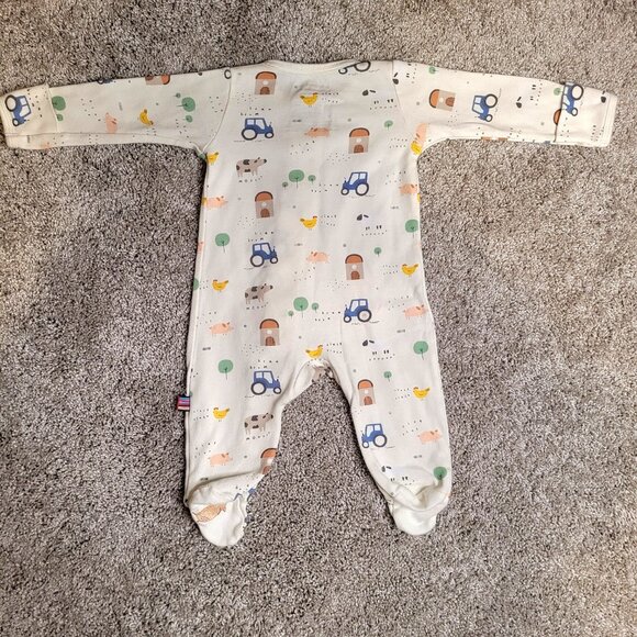 Like New! Magnetic Me Footed Pajamas, 100% Organic Cotton- Size 0-3 Months Size - Picture 2 of 6